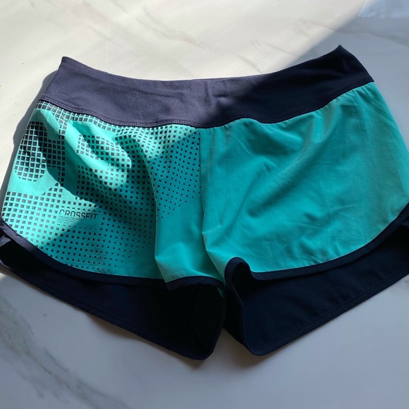 Reebok short shorts Size S - Picture 1 of 3